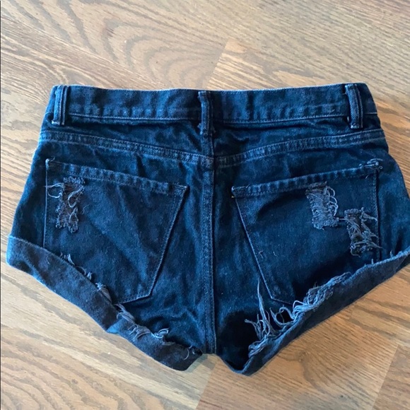 Amuse Society Denim Short - Picture 2 of 2